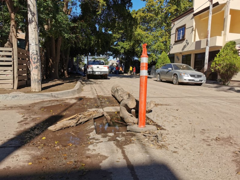 Vecinos de colonia Tabachines 02 denuncian atención a registro