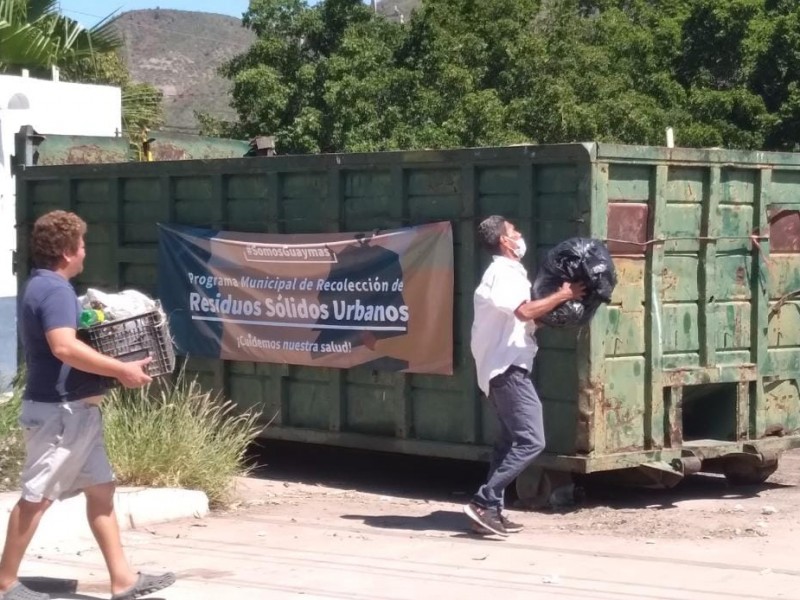 Vecinos de Fátima llenan los contenedores por rezago en basura