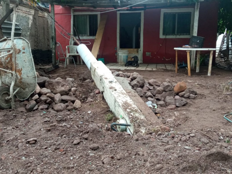 Vecinos de Fátima sufren perdidas totales por inundación