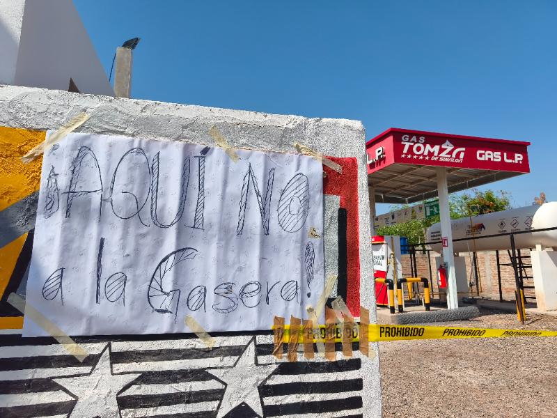 Vecinos de la 75 exigen reubicar gasera tras fugas constantes