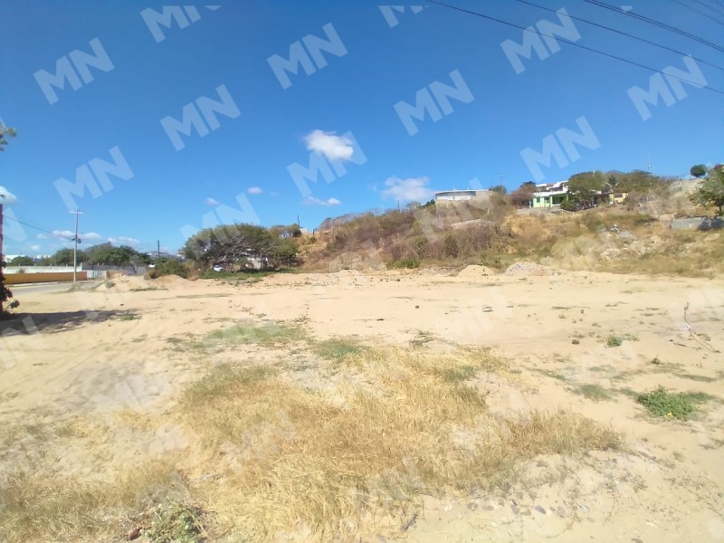 Vecinos de la colonia Miramar confían en construcción de parque