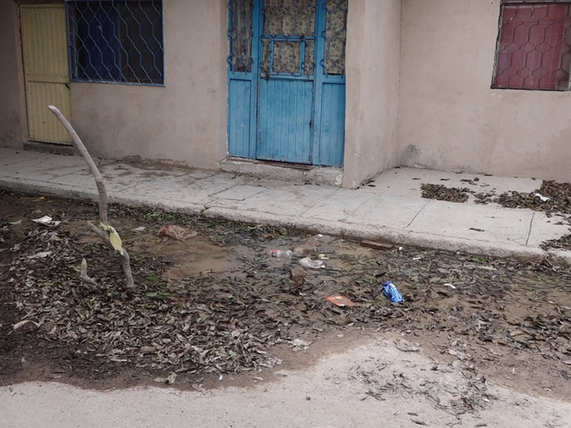 Vecinos de Las Julietas denuncian fuga de agua potable