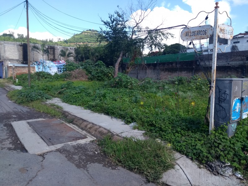 Vecinos de los arcos cerrarán la avenida Zapopan