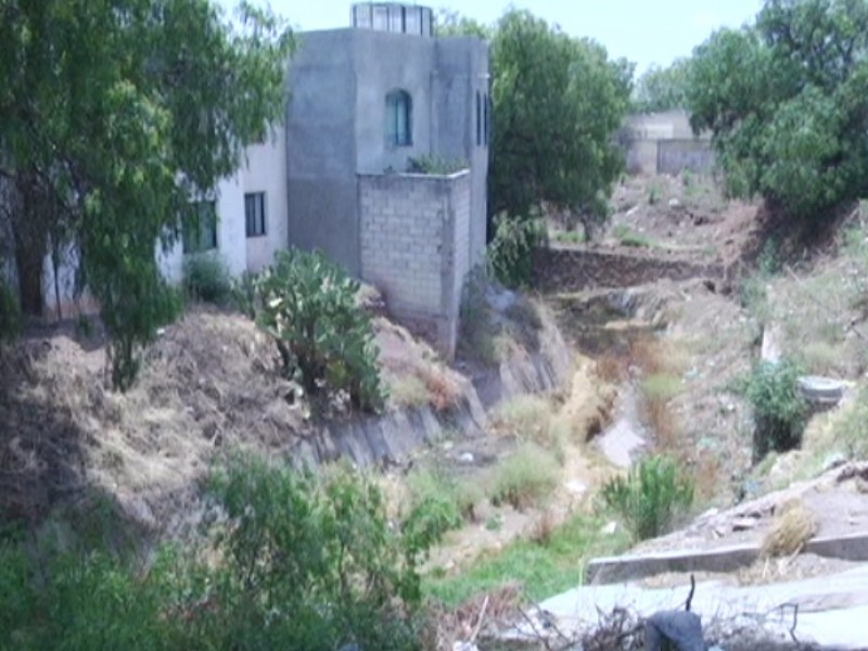 Vecinos de Moradores temen deslave por lluvias