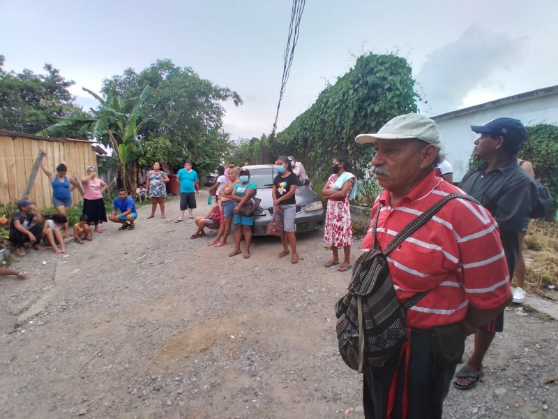 Vecinos en Valle Grande, exigen al ayuntamiento, respetar un plano