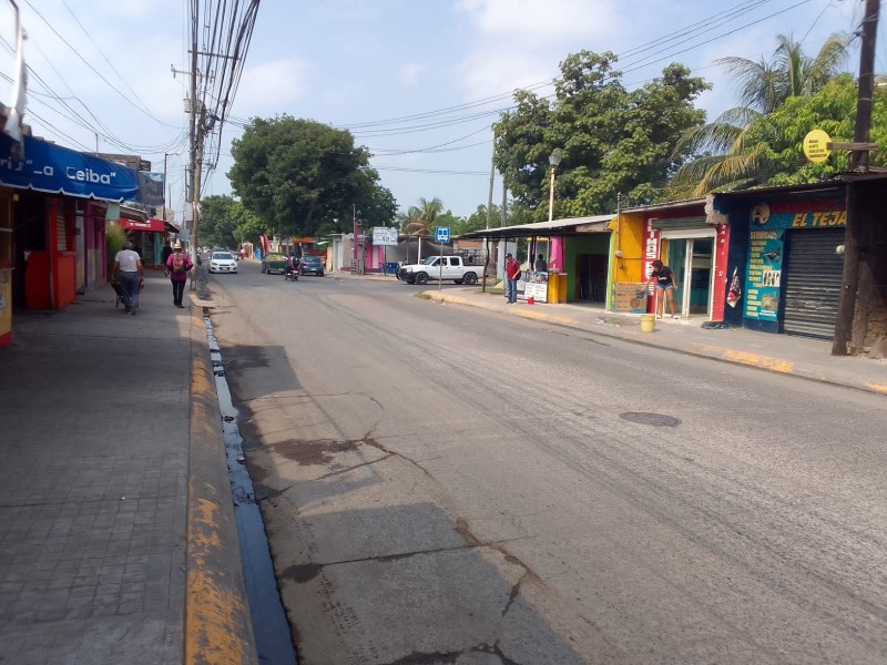 Vecinos esperan se acabe tráfico y accidentes en El Tejar