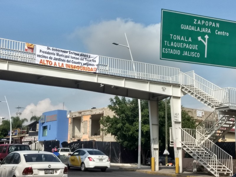 Vecinos exigen seguridad en Jardines del Country