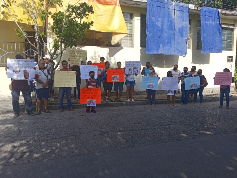 Vecinos piden justicia para Rosa y Luis, los hermanos desalojados