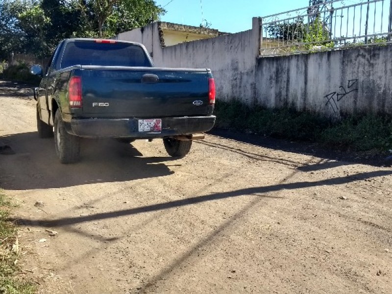 Vecinos piden pavimentación de Camino Viejo a Camichin
