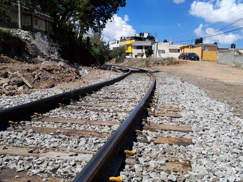 Vecinos resignados a que cambien las vías férreas tras descarrilamiento