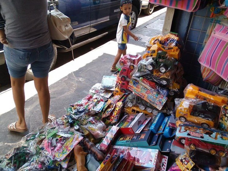 Vendedores confían en buenas ventas por Día del Niño