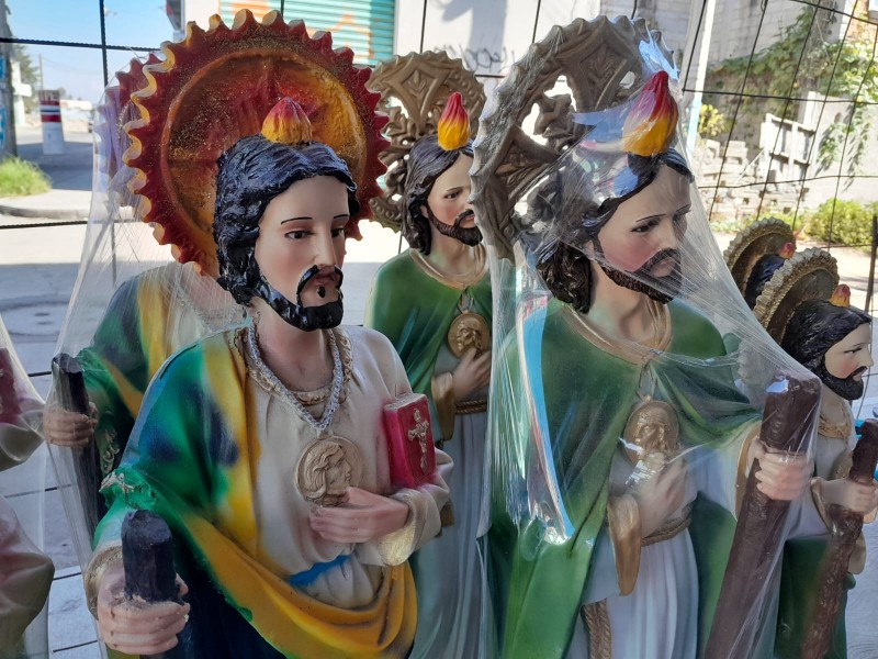 Vendedores de San Andrés Cuexcontitlán se preparan  para celebración de San judas