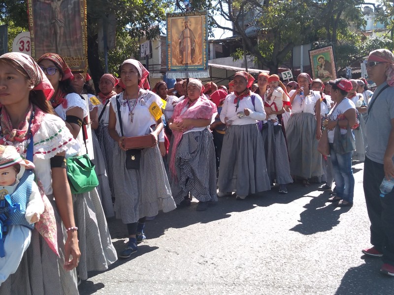 Veneran a virgen de Guadalupe peregrinos de Villaflores | MEGANOTICIAS