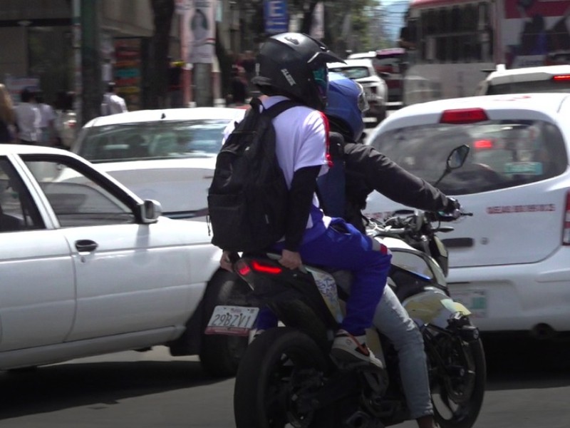 Ventas de motocicletas crecieron 15 % en 2025 pese a retos regulatorios