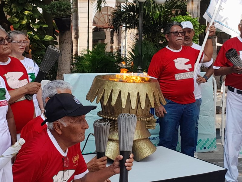 Veracruz conmemora 57 años de la llegada del fuego olímpico