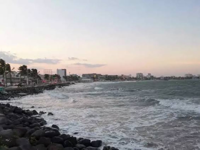 Veracruz: martes parcialmente nublado con lluvias matutinas y nocturnas