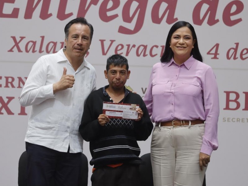 Veracruz primer estado con pensiones a discapacitados