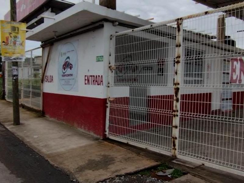 Verificentros en Tuxpan cierran servicio por tiempo indefinido