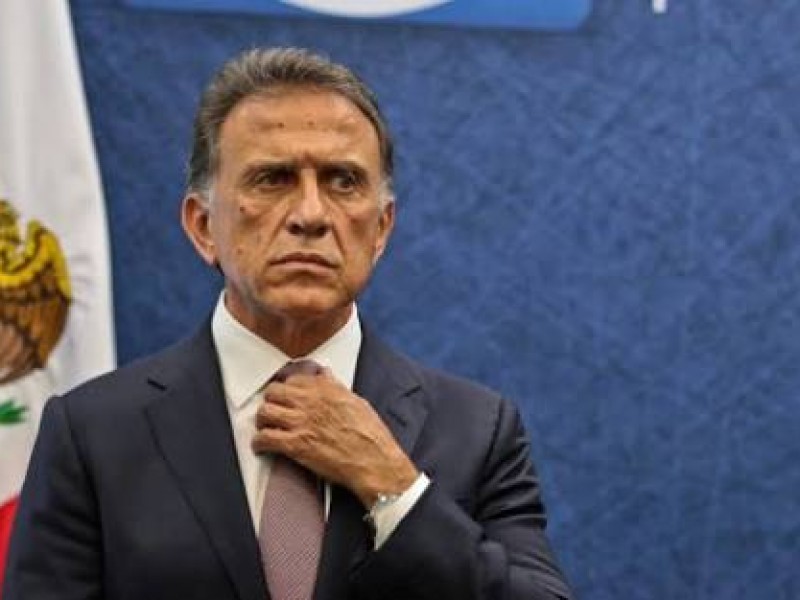 Vetará Yunes Linares Ley “Anti Memes”