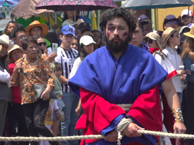 VIACRUCIS EN EL CALVARIO DE METEPEC LA REPRESENTACIÓN VIVIENTE