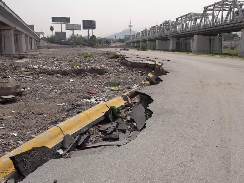 Vialidad por debajo del Puente Plateado continuará cerrada