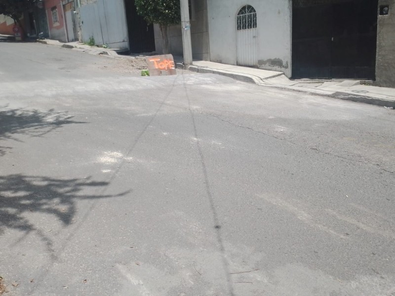 Vialidades peligrosas por falta de señalética