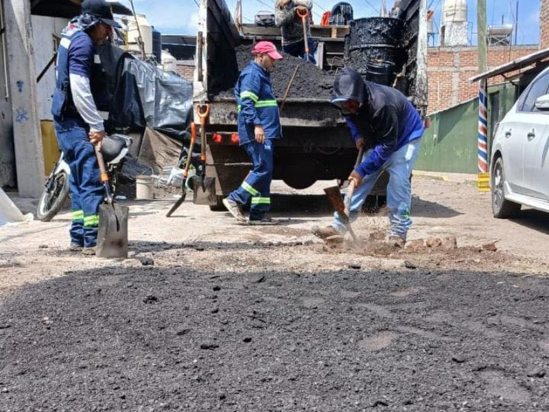 Continúan mantenimiento vial en Zamora para aumentar seguridad vial