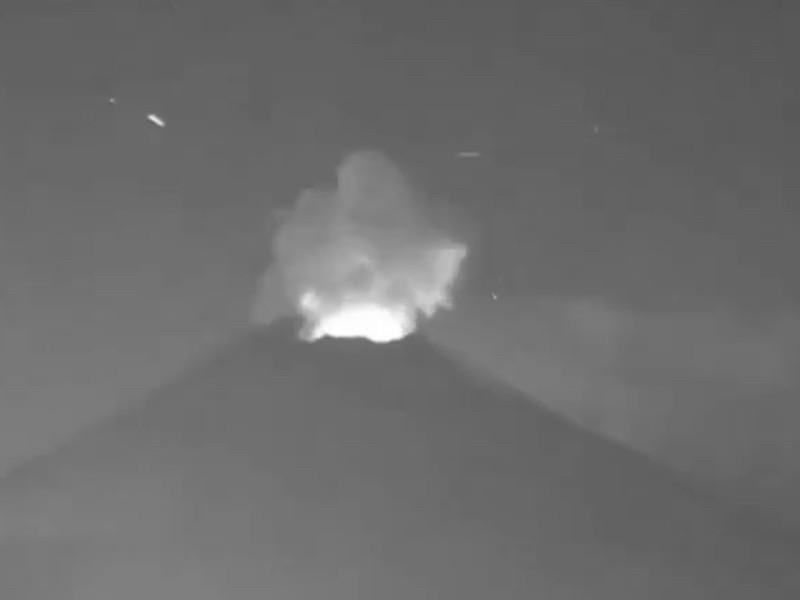 Vídeo señala luces cerca del volcán Popocatépetl