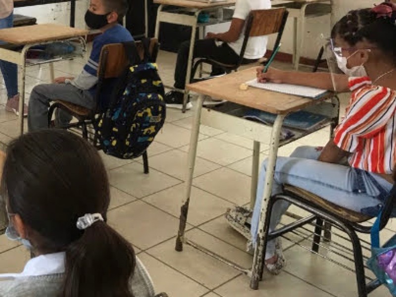 Viene aumento salarial para maestros de Guanajuato