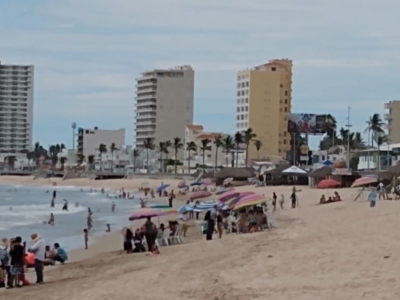 Viernes de playas y turismo en el puerto