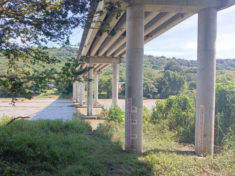 Vigilan río Tecolutla tras cierre de compuertas de la presa La Soledad