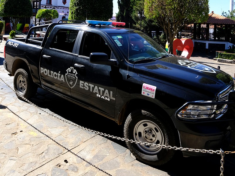 Vinculan a proceso a tres policías estatales por abuso de autoridad