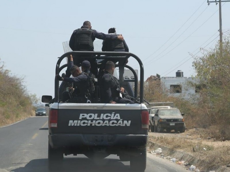 Vinculan a tres policías estatales por abuso de autoridad