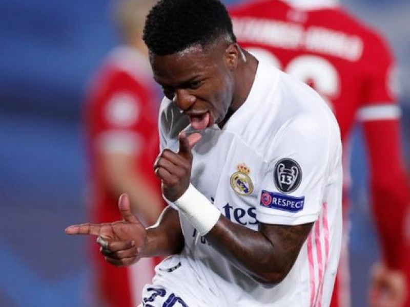 Vinicius Junior se puso la héroe ante el Liverpool