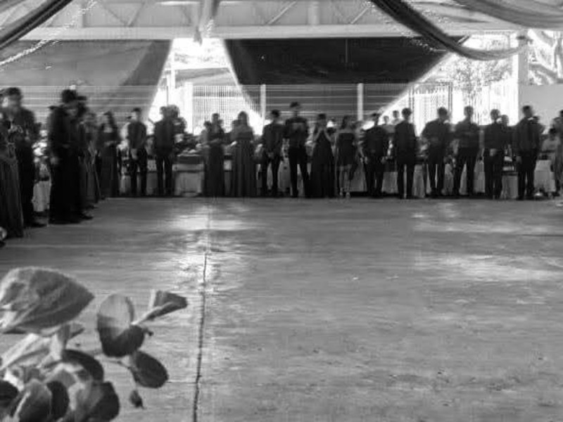 Violencia interrumpe clausura escolar en Donají; prohíben bailes por seguridad