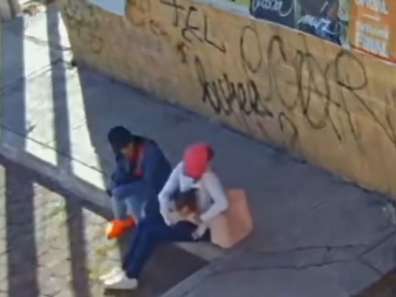 Viralizan video de una mujer golpeando a una menor en Geovillas
