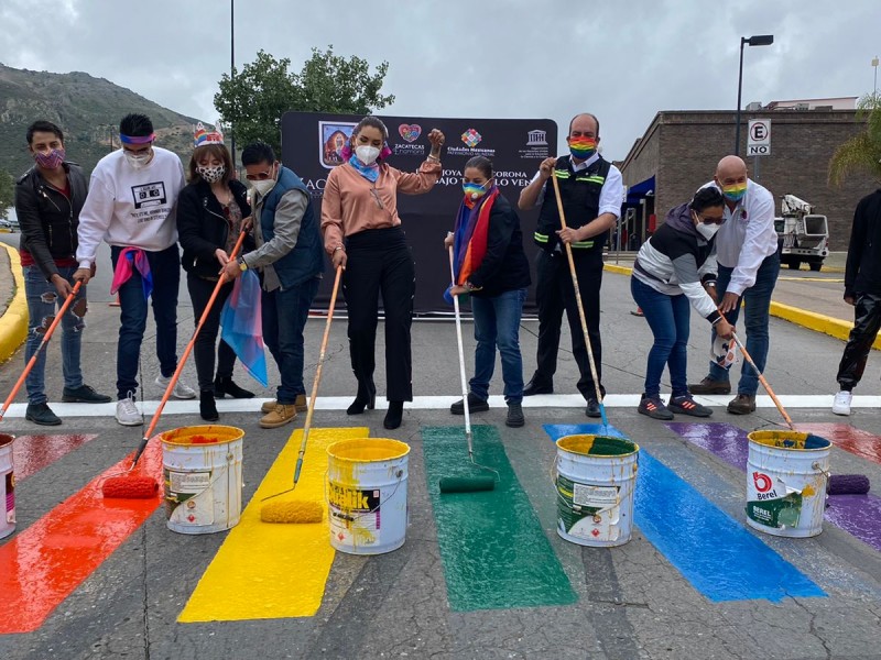 Visibilizan con pintas de cebra a comunidad LGBTTTIQ+ en Zacatecas