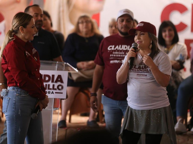 Visita Claudia Delgadillo a mujeres de Tonalá