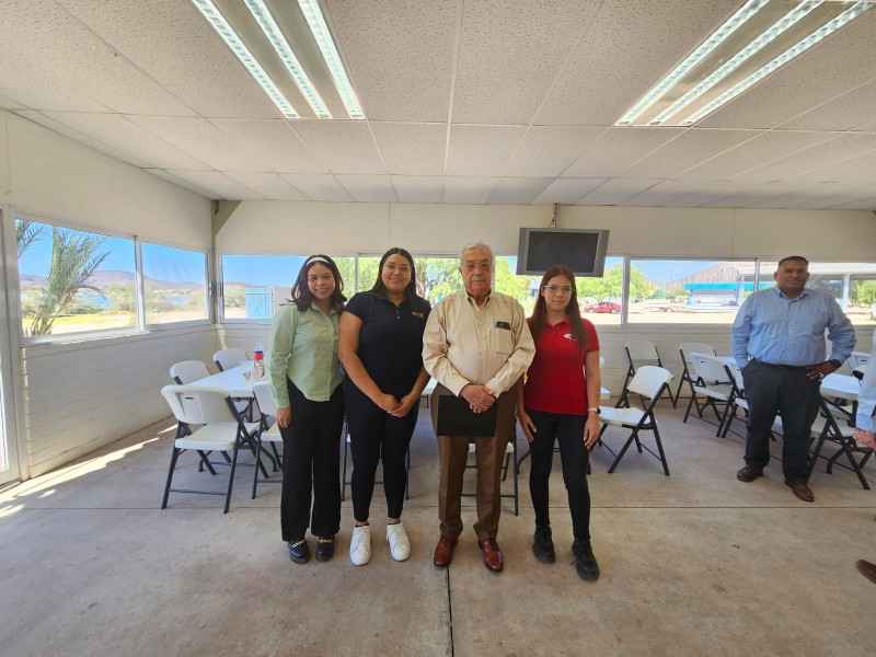 Visita ITG el empresario Félix Tonella