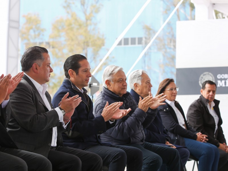 Visitan termoeléctrica de la CFE en El Sauz