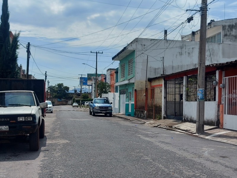 Vive fraccionamiento colonial dos años sin adecuado abasto de agua