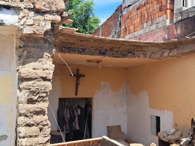 Vivienda se desplomó en la colonia San Martín de Guadalajara