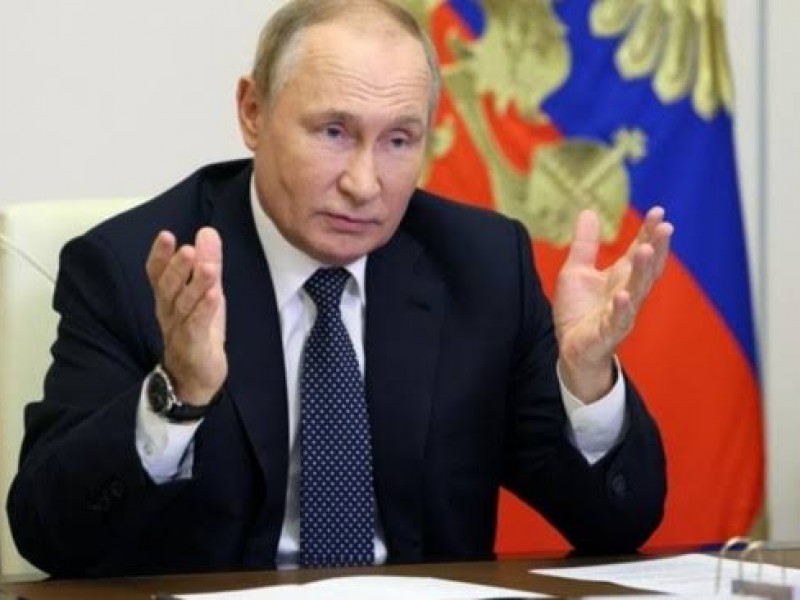 Vladimir Putin declara ley marcial en territorios anexados