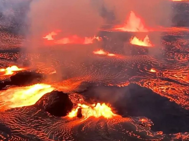 Volcán Kilauea entra en erupción