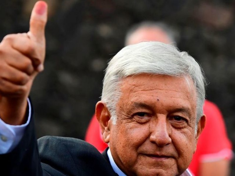 Vota Andrés Manuel López Obrador