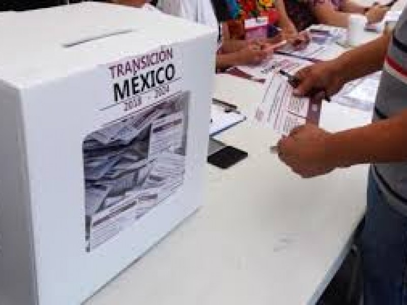 Votaron 925 mil personas en segunda consulta popular