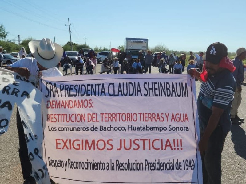 Vuelven a bloquear carretera integrantes del pueblo Yoreme Mayo en Etchojoa