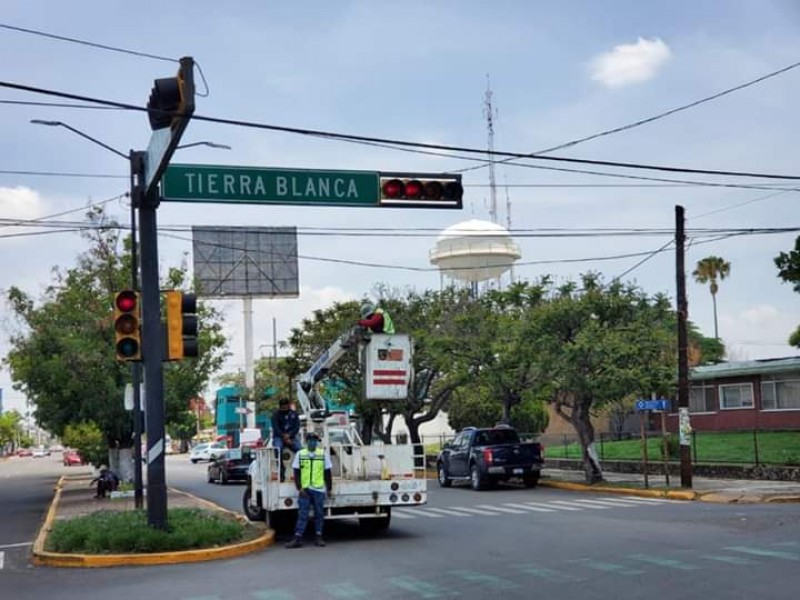 Vuelven a la normalidad algunos semáforos