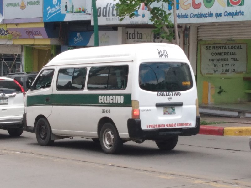 Vuelven colectivos viejos al centro de Tuxtla