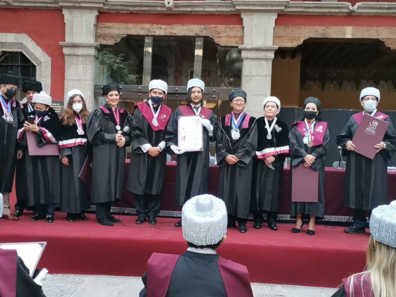 World University of-Sciences nombra doctor honoris causa a psicoanalista mexicano